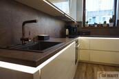 Olomouc, Růžová - prodej RD s garáží, cena 11250000 CZK / objekt, nabízí